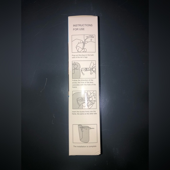 Face shield - Picture 2 of 2